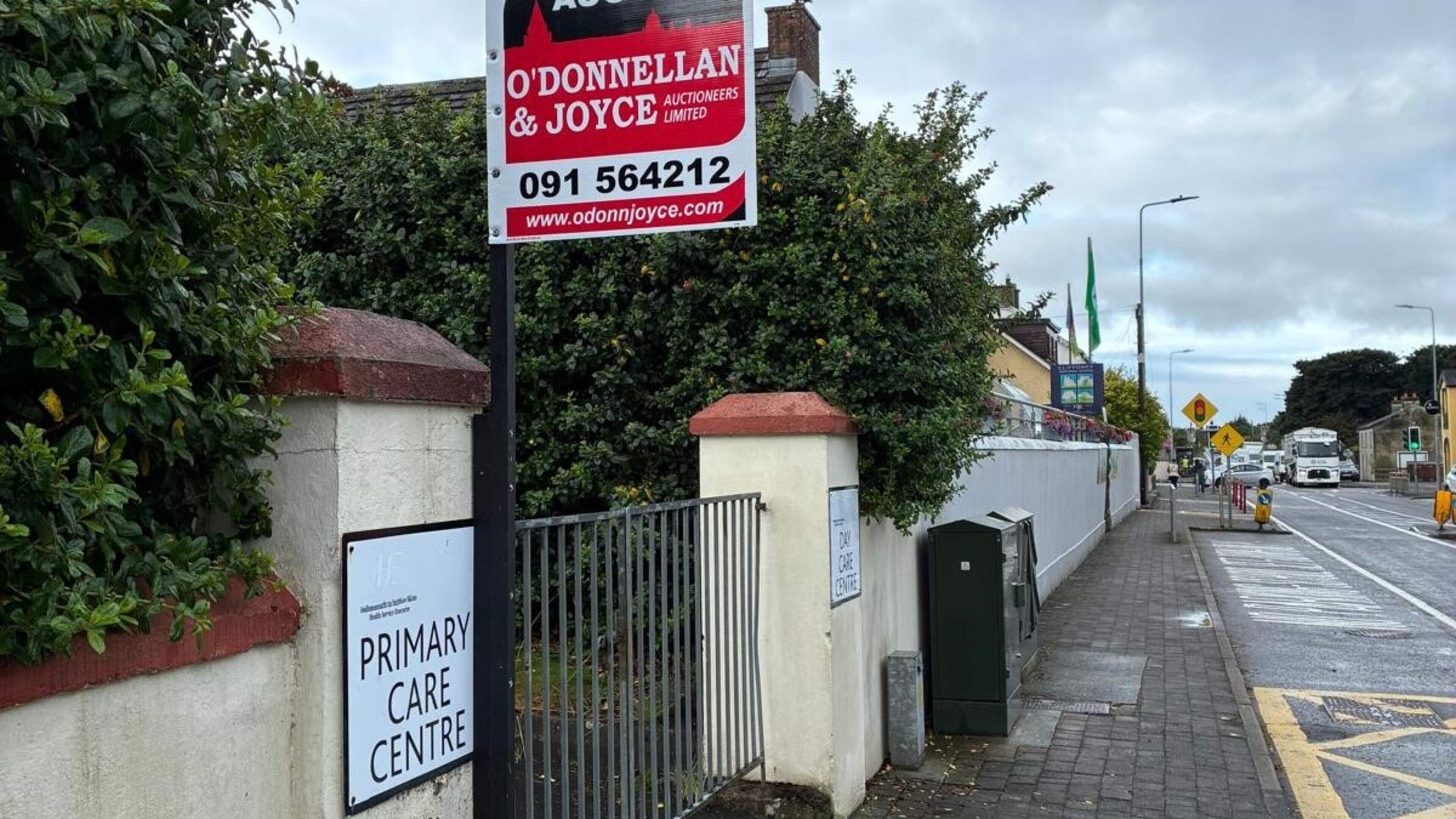Minister urged to buy former Cliffoney Primary Care Centre to ease nearby school’s parking issues